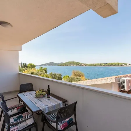 Marinela * Rogoznica (Sibenik-Knin)