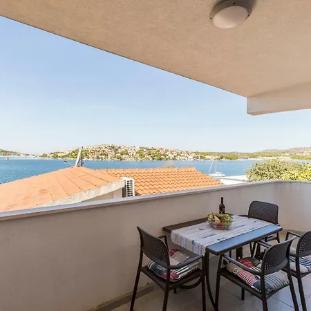 Marinela * Rogoznica (Sibenik-Knin)