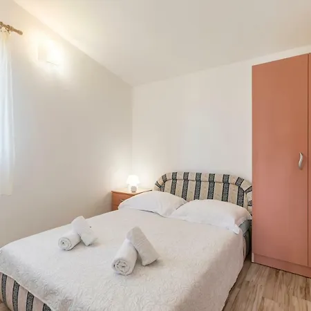 Marinela Rogoznica (Sibenik-Knin)