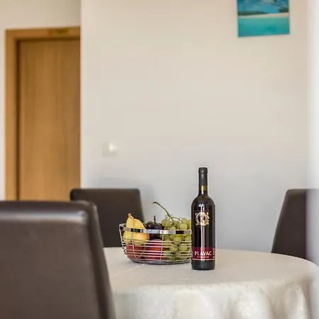 Marinela Apartman
